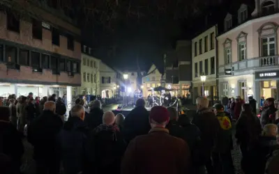 Mahnwache auf dem Buttermarkt in Kempen „Vier Jahre russischer Angriffskrieg in der Ukraine“
